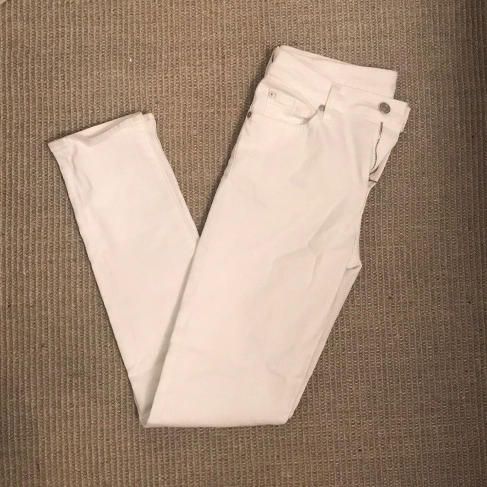 7 For All Mankind White Skinny Jeans size 27
